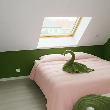 度假居 Modern House With Garden, Quiet Area Calais Dunkirk *
