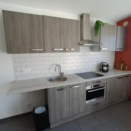 Modern House With Garden, Quiet Area Calais Dunkirk بيت للعطل Nortkerque